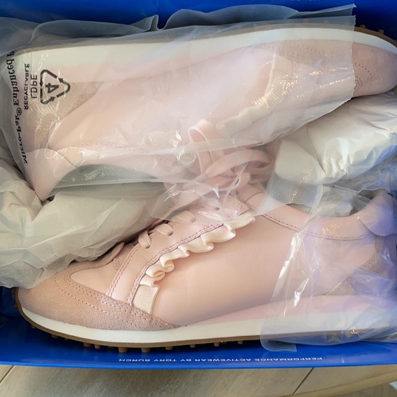 Tory Burch Sport. Cotton Pink color. Golf Ruffle trainer. Like NEW! - Picture 5 of 5